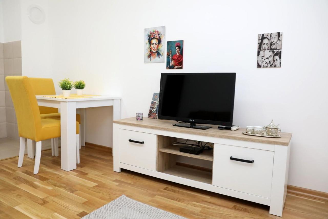 Apartman Frida Apartment Nikšić Bagian luar foto